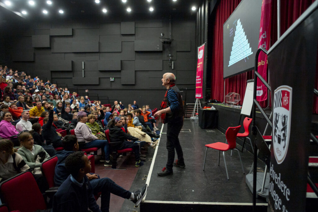 Murderous Maths with Kjartan Poskitt! The Helix, Dublin.