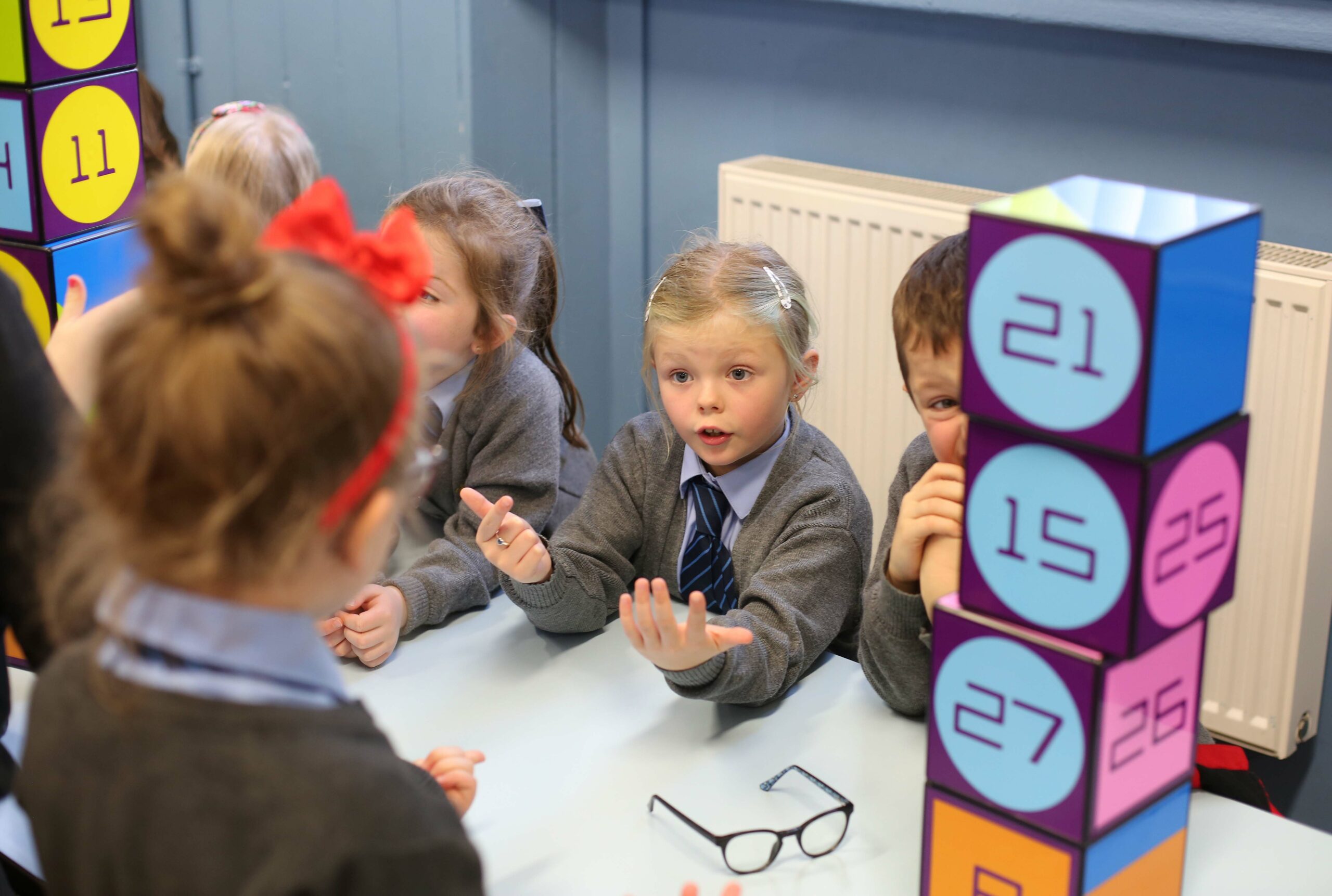 MATHS WEEK TV - IZAK9 LIVE | 3rd, 4th class / Year 4, 5