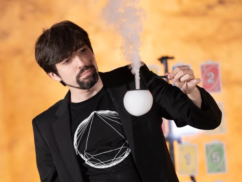 Maths Magic Workshop with Nelo Blanco